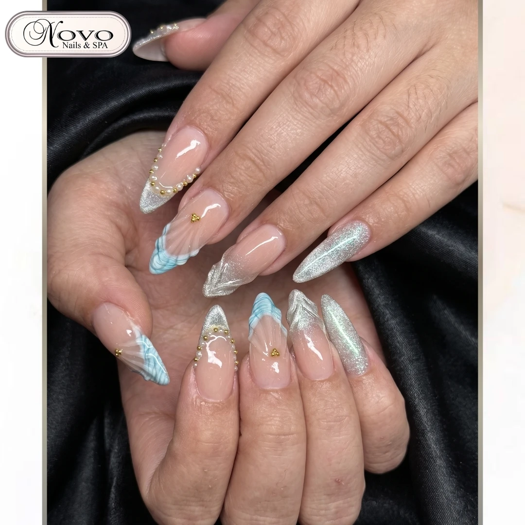 Elegant nails